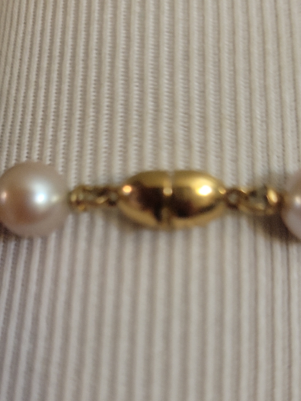 Vintage Monet 22" Simulated Pearl Necklace - Picture 3 of 4